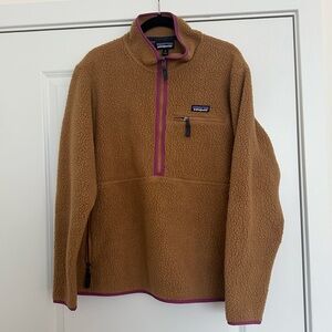 Patagonia Women’s Quarter-Zip Fleece